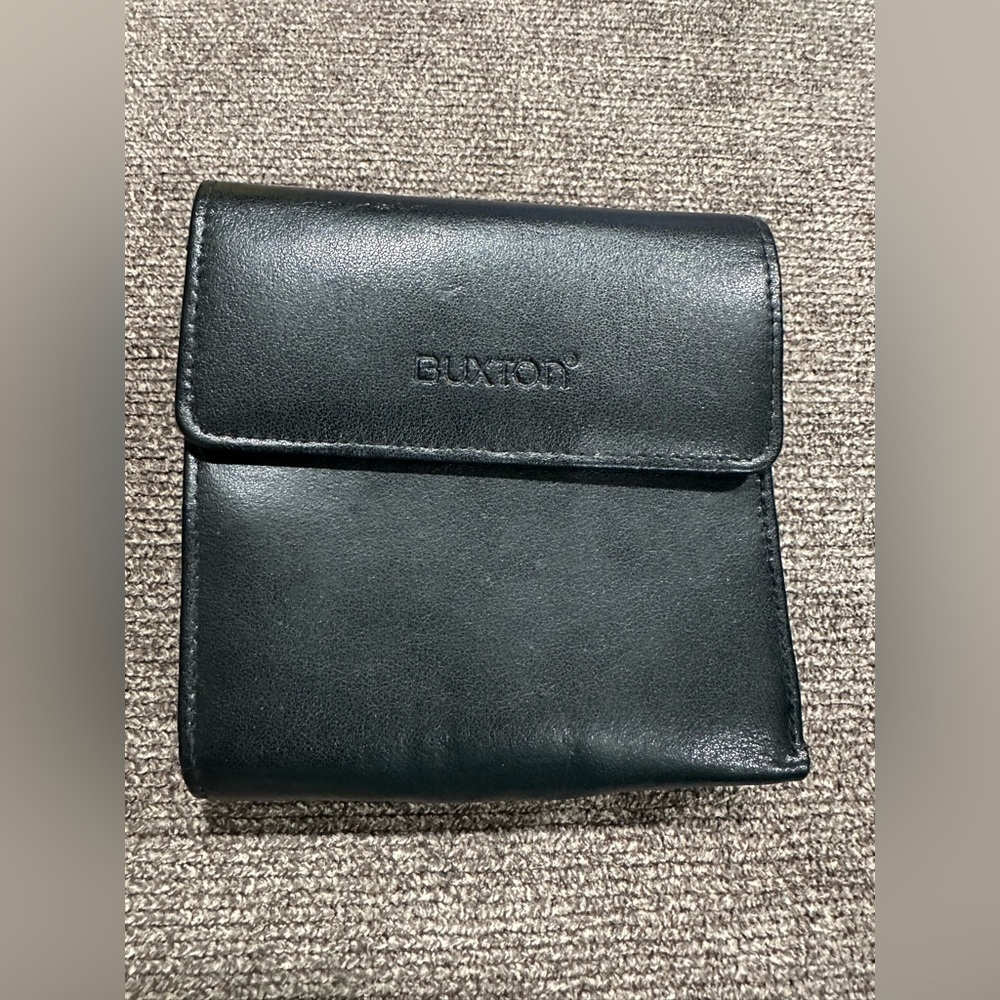💛Buxton Leather Wallet